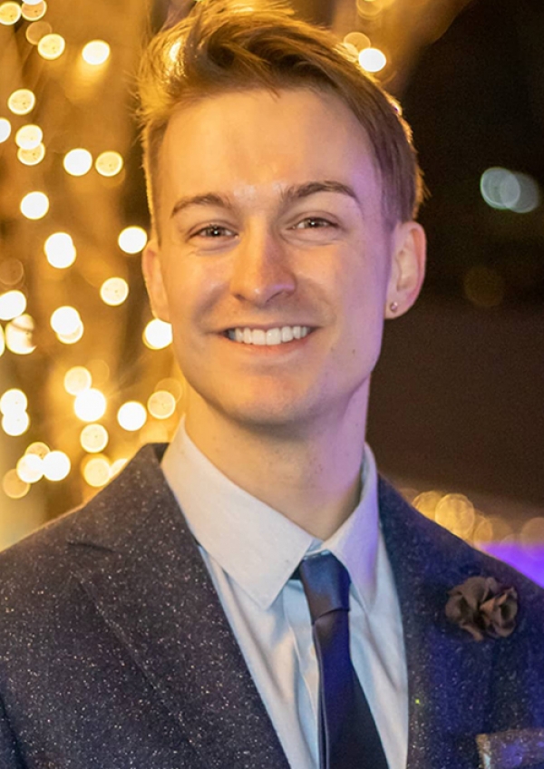 <a href='/index.html?ptype=view&idx=10755&page=1&code=model'>AD92</a>