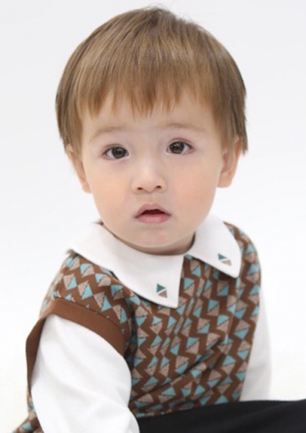 <a href='/y_model.html?ptype=view&idx=10517&page=1&code=y_model'>ALI23 </a>