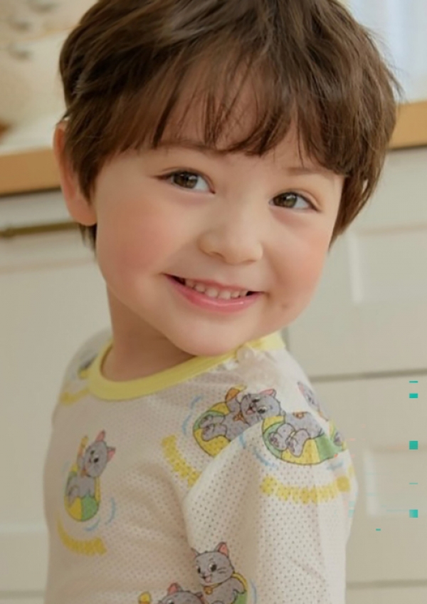 <a href='/index.html?ptype=view&idx=10982&page=1&code=y_model'>AJM22</a>